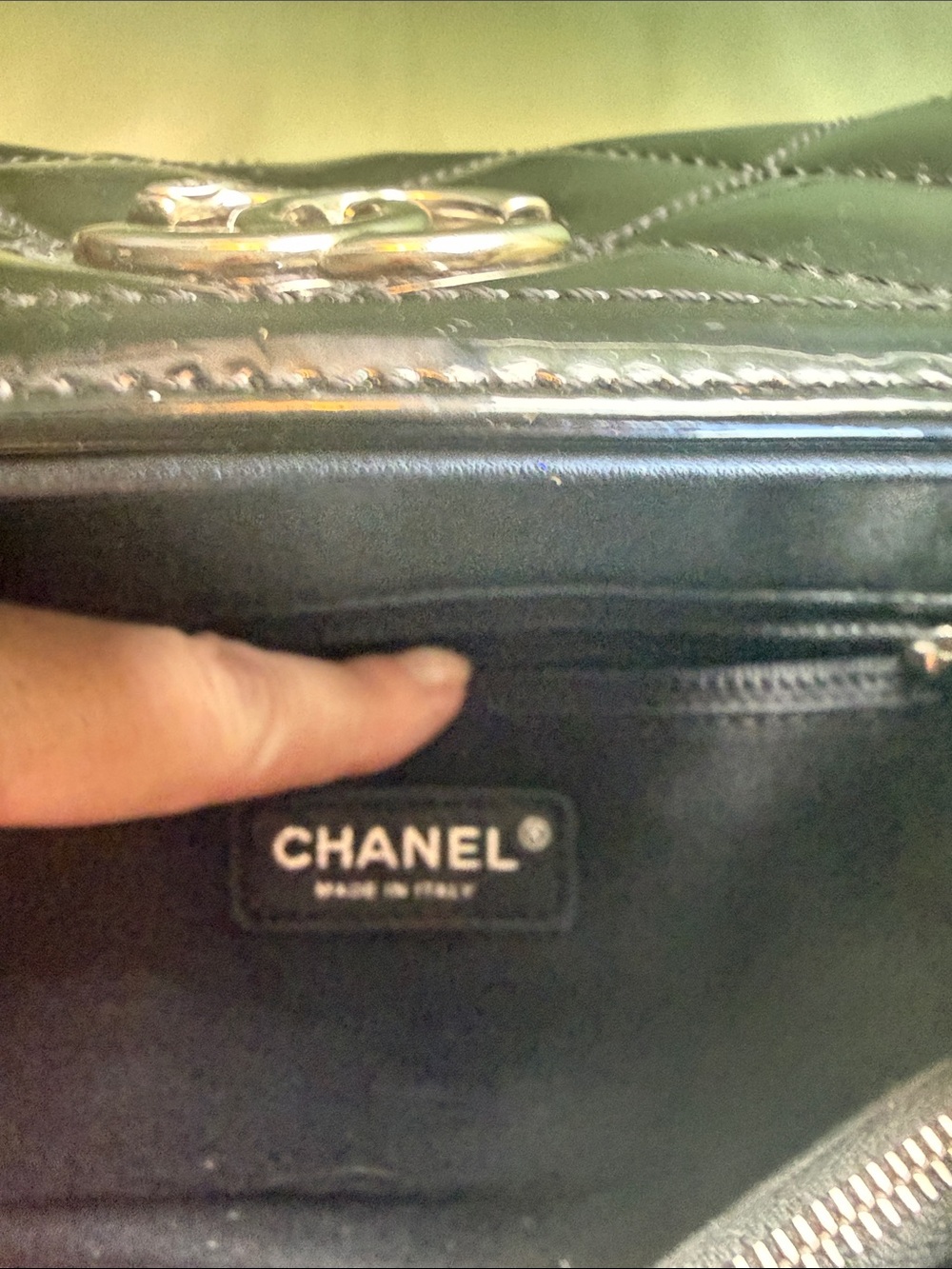 CHANEL Quilted Patent Coco Shine Large Accordion Shoulder Bag with Chain Strap - Picture 8 of 10
